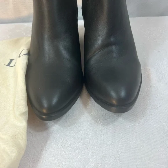 Nisolo Black Chelsea Leather Heeled Pull On Ankle Boots Dust Bag Included 9 - Picture 2 of 8